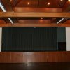 Salle du haut, vue sur la scène 